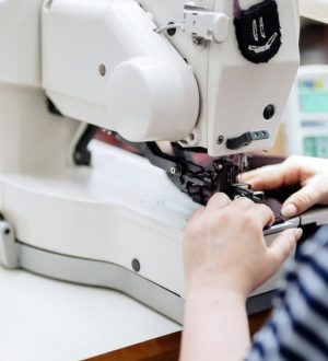 woman-working-in-textile-industry-2-e1627088546561-pakcslwevcocjm8zm25xr0yic5yzwqwwzmb72nu3nk